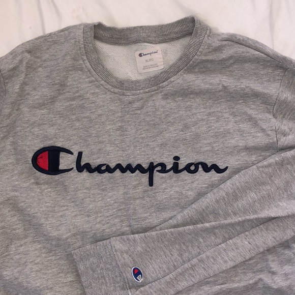 Champion grey Crewneck sweatshirt - Picture 2 of 3